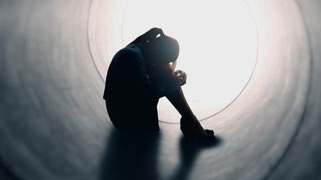 抑郁症的根源是什么?导致抑郁症最常见的9种原因!