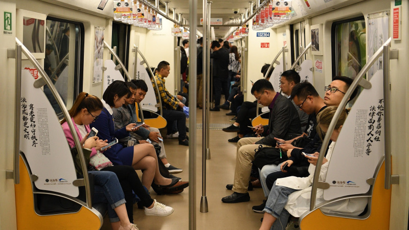 成都生活节奏真的慢?他们加班分分钟PK掉北京