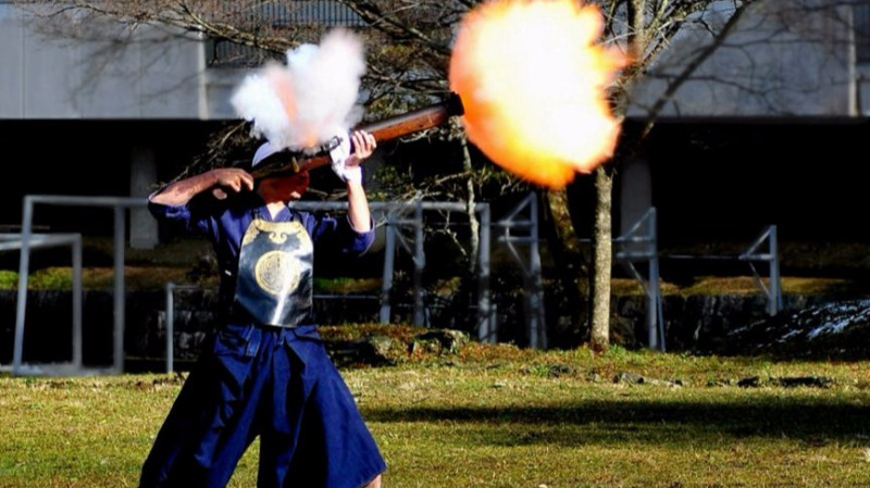 日本战国时代的“千人杀”!日式特种火器抱式大筒和棒火矢鉴赏