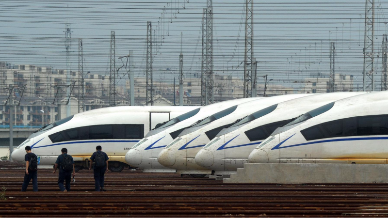 一票难求时,铁路部门为何不再加开列车