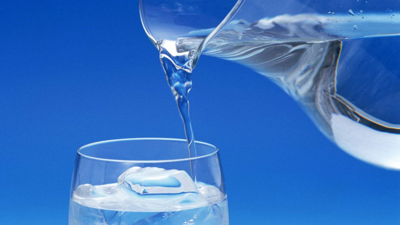 厉害了,新技术能从盐水里提取出100%的水