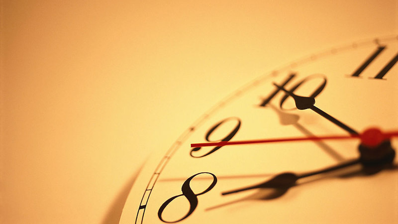 一个生日过了46个小时,这到底是咋回事?