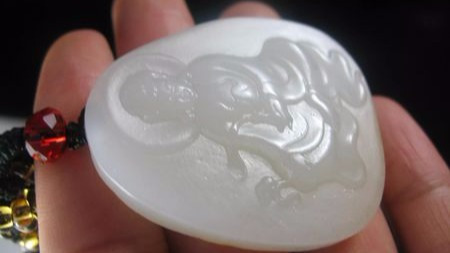 为什么中国人喜欢玉,像你喜欢打游戏一样痴迷?