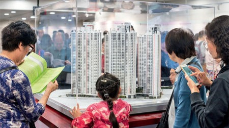 四大家族捐钱捐地,能否解决香港社会深层次矛盾?