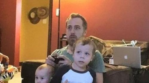 孩子爸在家VS不在家时,孩子妈的画风完全不一样!