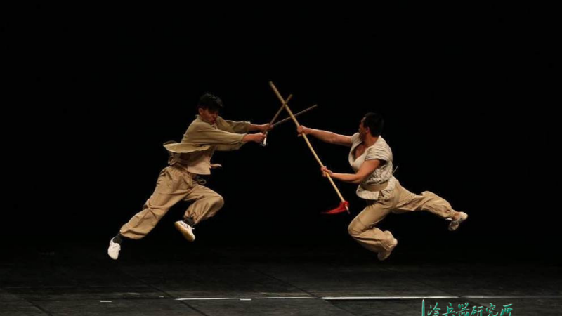 谁说中国传统武术只有拳脚?冷兵器格斗才是武术之魂!
