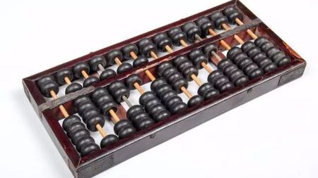 为什么中国人用算盘,西方人用计算机?