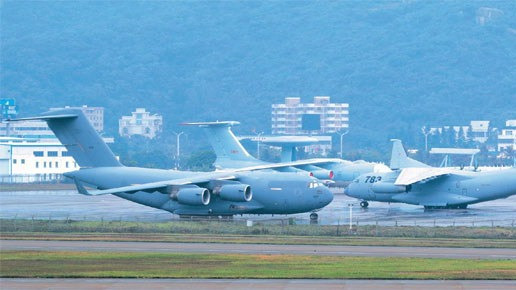 日本媒体如何看待中国军用运—20运输机?