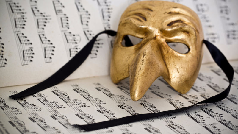 甘世佳:薛之谦的《丑八怪》是怎样写出来的?