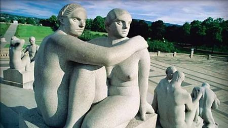 性选择和乳房之谜?议人类乳房的成因