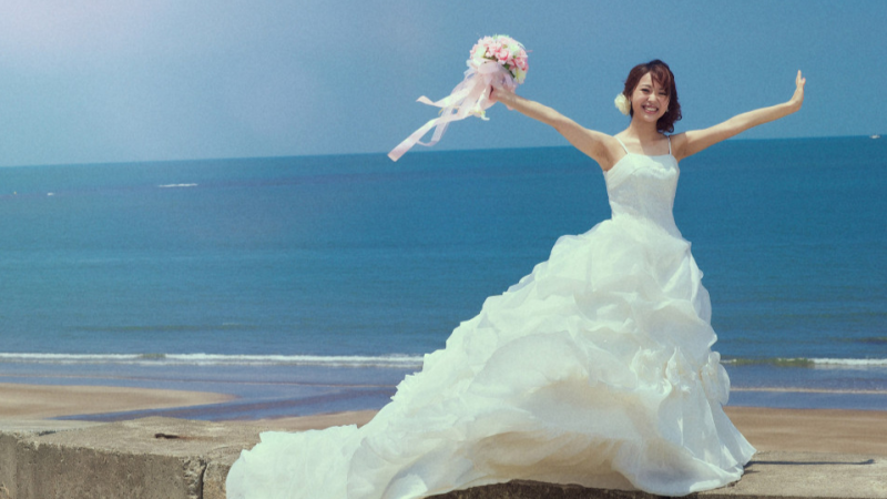 结婚为什么要穿婚纱?婚纱为什么是白色?