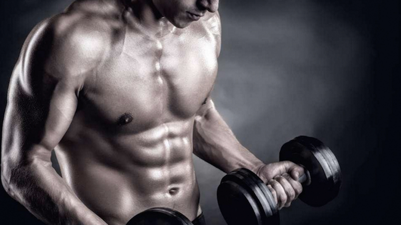 男人哪块肌肉让姑娘们情不自禁?