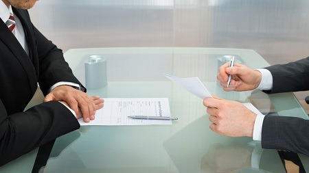 6成人跳槽为钱,最新裸辞调查报告出炉!