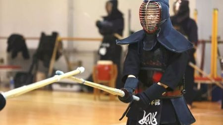 有个会玩剑道的女朋友是怎样一番体验?