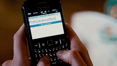 当我们开始怀念手机短信时代