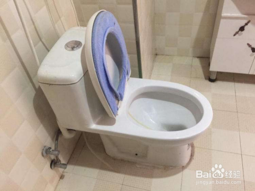 一般家里的马桶使用几年后需要更换